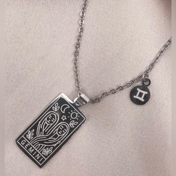 New Stainless Steel Zodiac Pendants and Chain - Picture 4 of 10